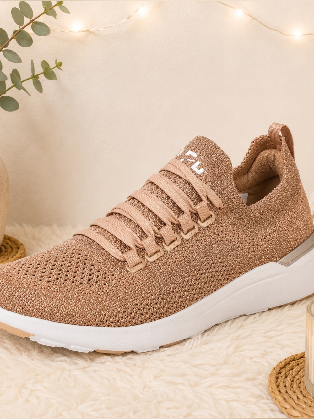 NWT✨APL TechLoom Breeze Unisex, Men’s size 10 Women’s 11.5 Rose Gold Retail $245 - Picture 1 of 8